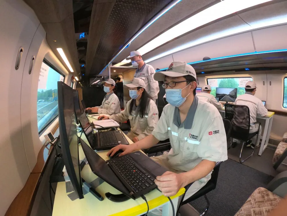 超級重磅！時速600公里高速磁浮試驗(yàn)樣車成功試跑